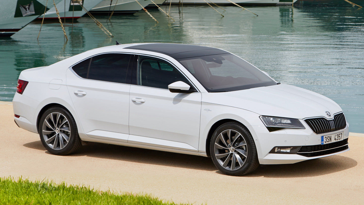 Skoda Superb Laurin And Klement Hd Art Keychain
