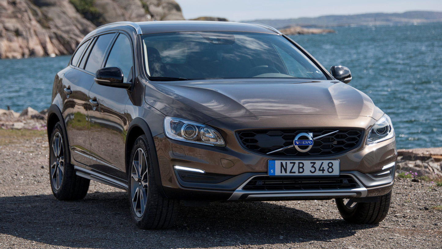 Volvo V60 Cross Country Hd Art Keychain