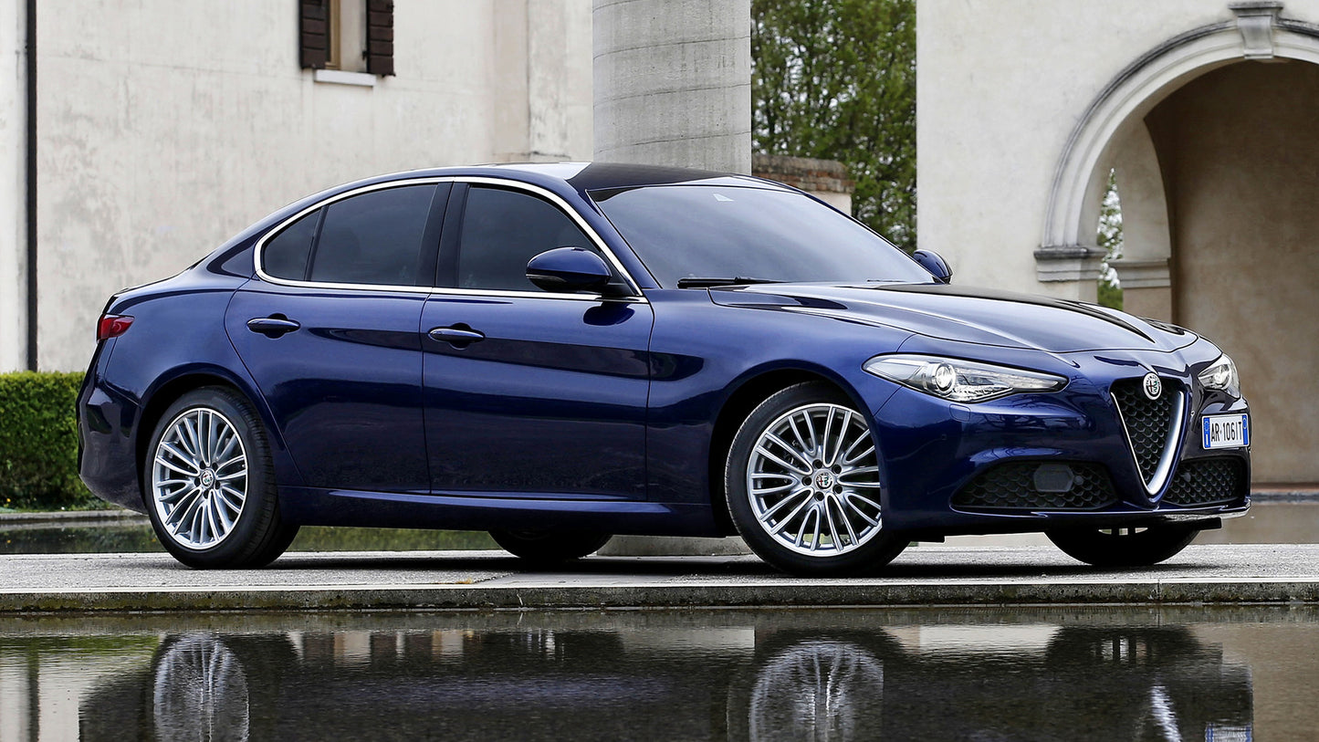 Alfa Romeo Giulia Hd Art Keychain