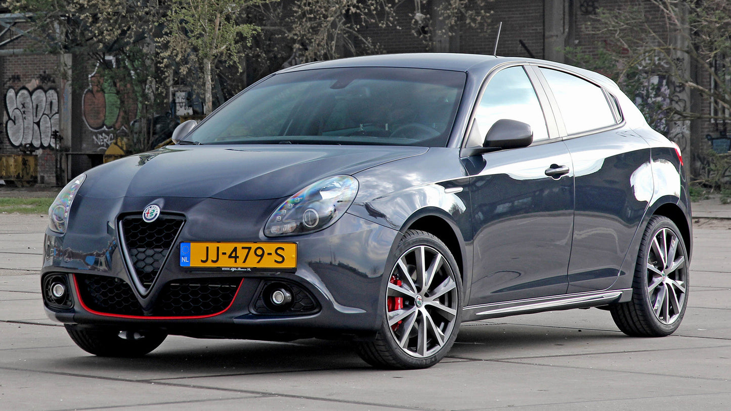 Alfa Romeo Giulietta Veloce Pack Hd Art Keychain