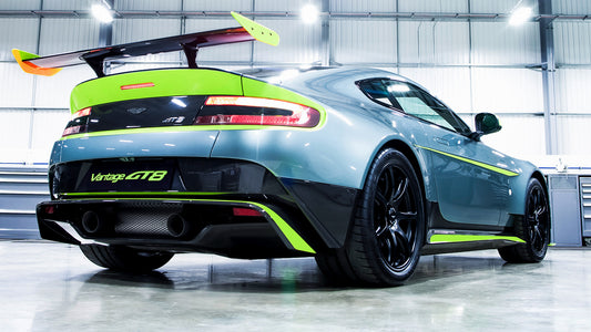 Aston Martin Vantage Gt8 Hd Art Keychain