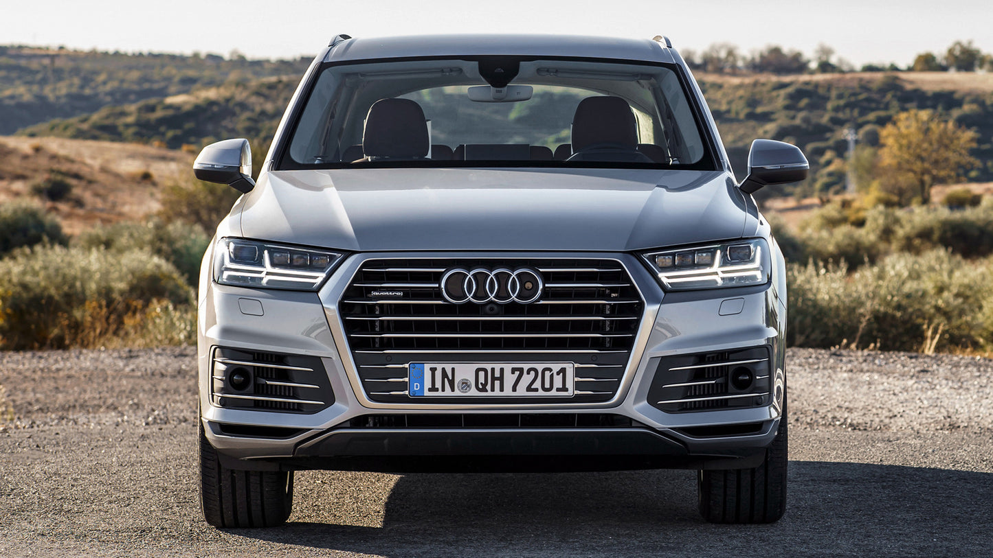 Audi Q7 E Tron Hd Art Keychain