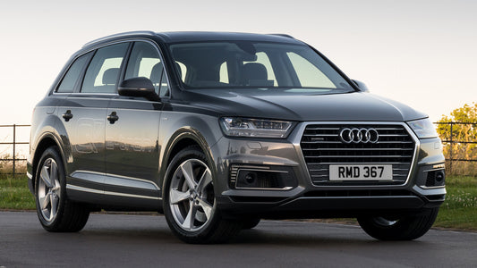 Audi Q7 E Tron Uk Hd Art Keychain