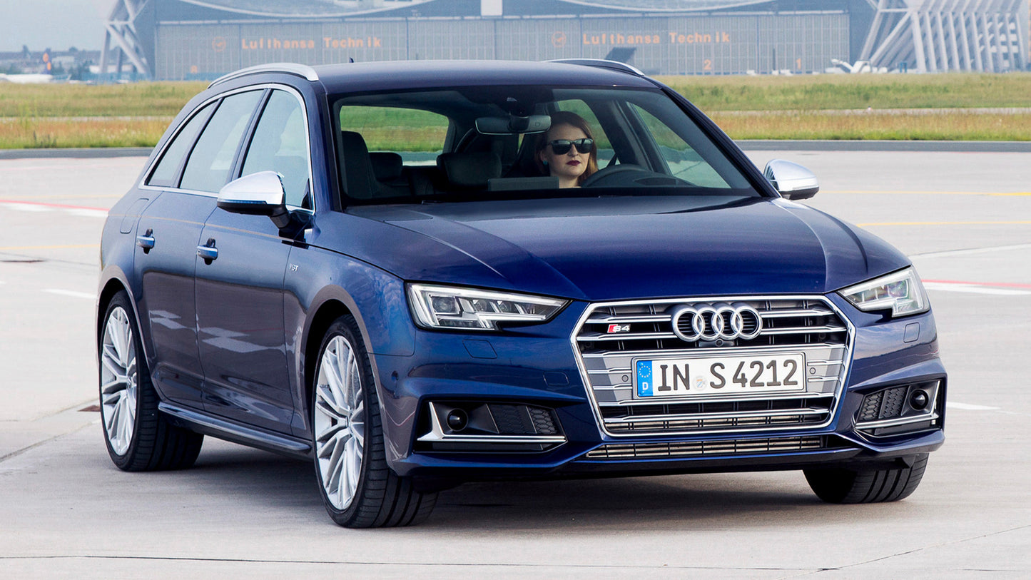 Audi S4 Avant Hd Art Keychain