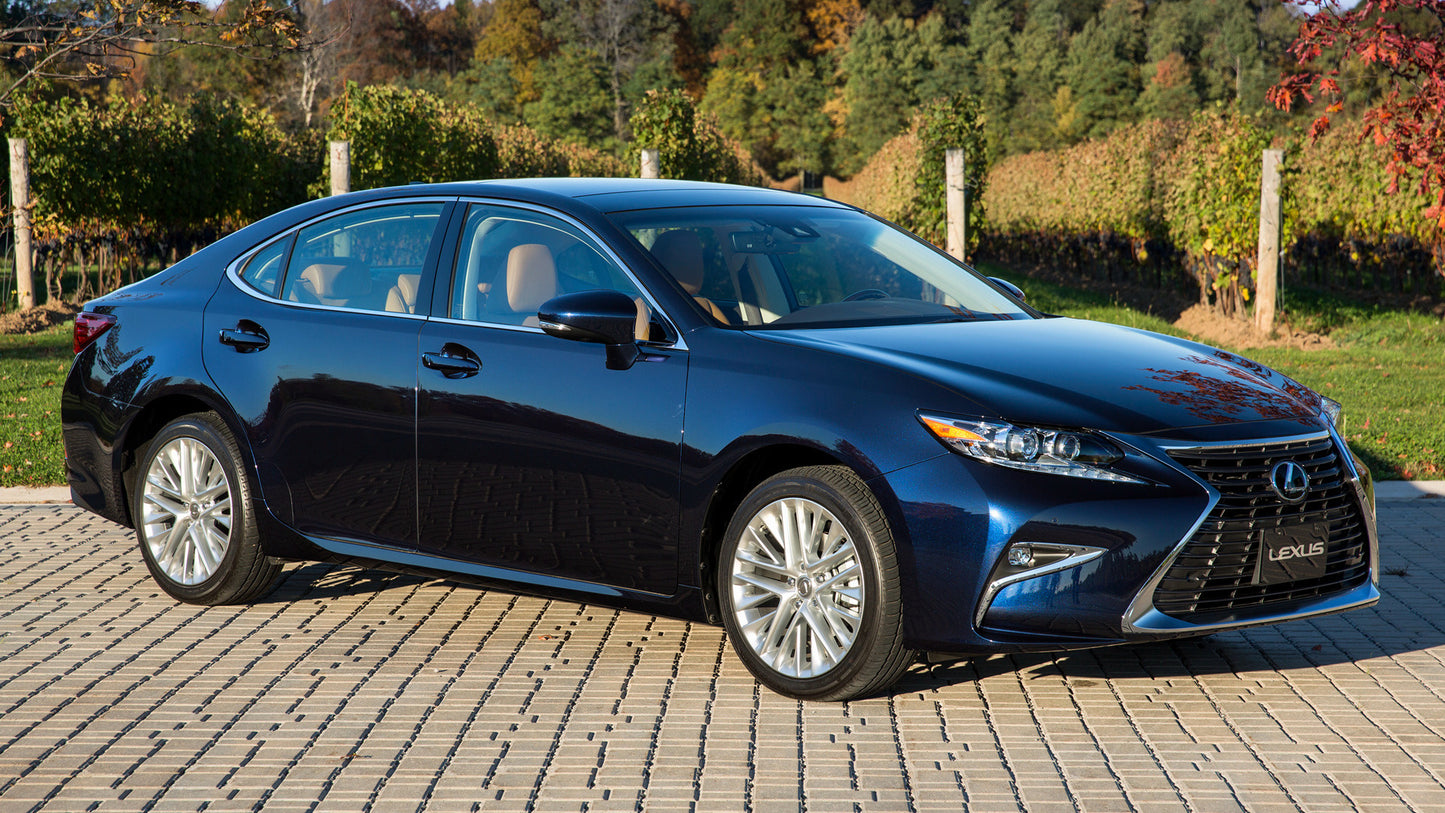 Lexus Es Hd Art Keychain