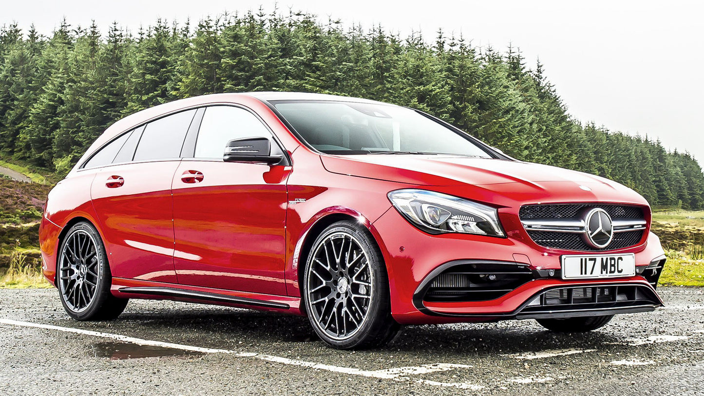 Mercedes Amg Cla Shooting Brake Uk Hd Art Print Poster