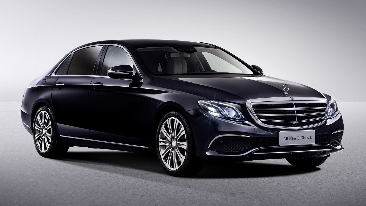 Mercedes Benz E Class Long Cn Hd Art Jigsaw Puzzle