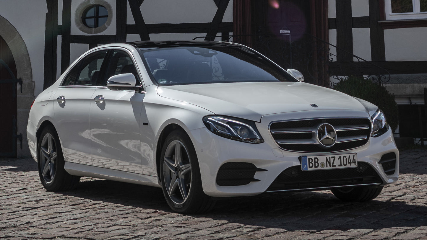 Mercedes Benz E Class Plug In Hybrid Amg Line Hd Art Jigsaw Puzzle