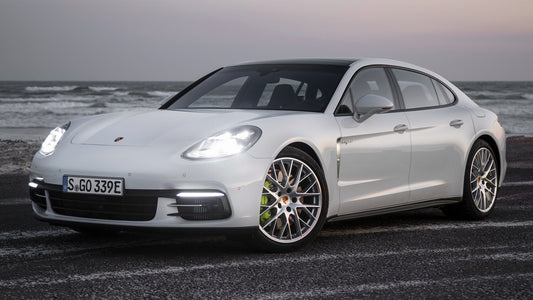 Porsche Panamera E Hybrid Executive Hd Art Magnet