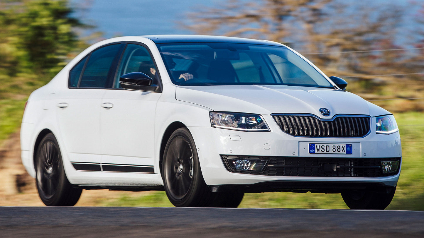 Skoda Octavia Sports Pack Au Hd Art Keychain