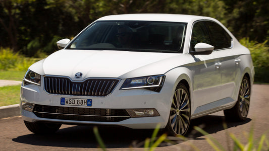 Skoda Superb Au Hd Art Keychain