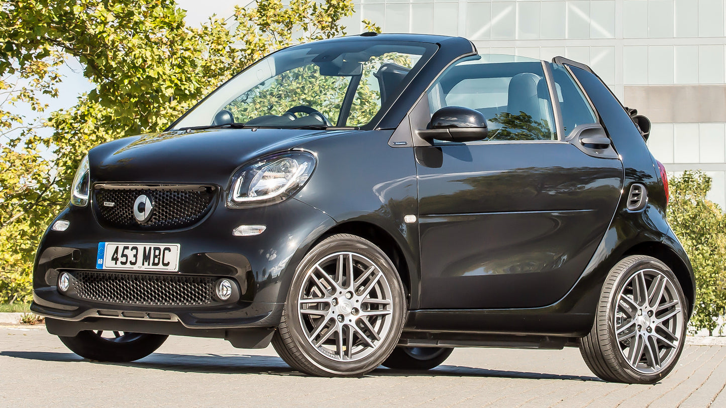 Smart Brabus Fortwo Cabrio Xclusive Uk Hd Art Keychain