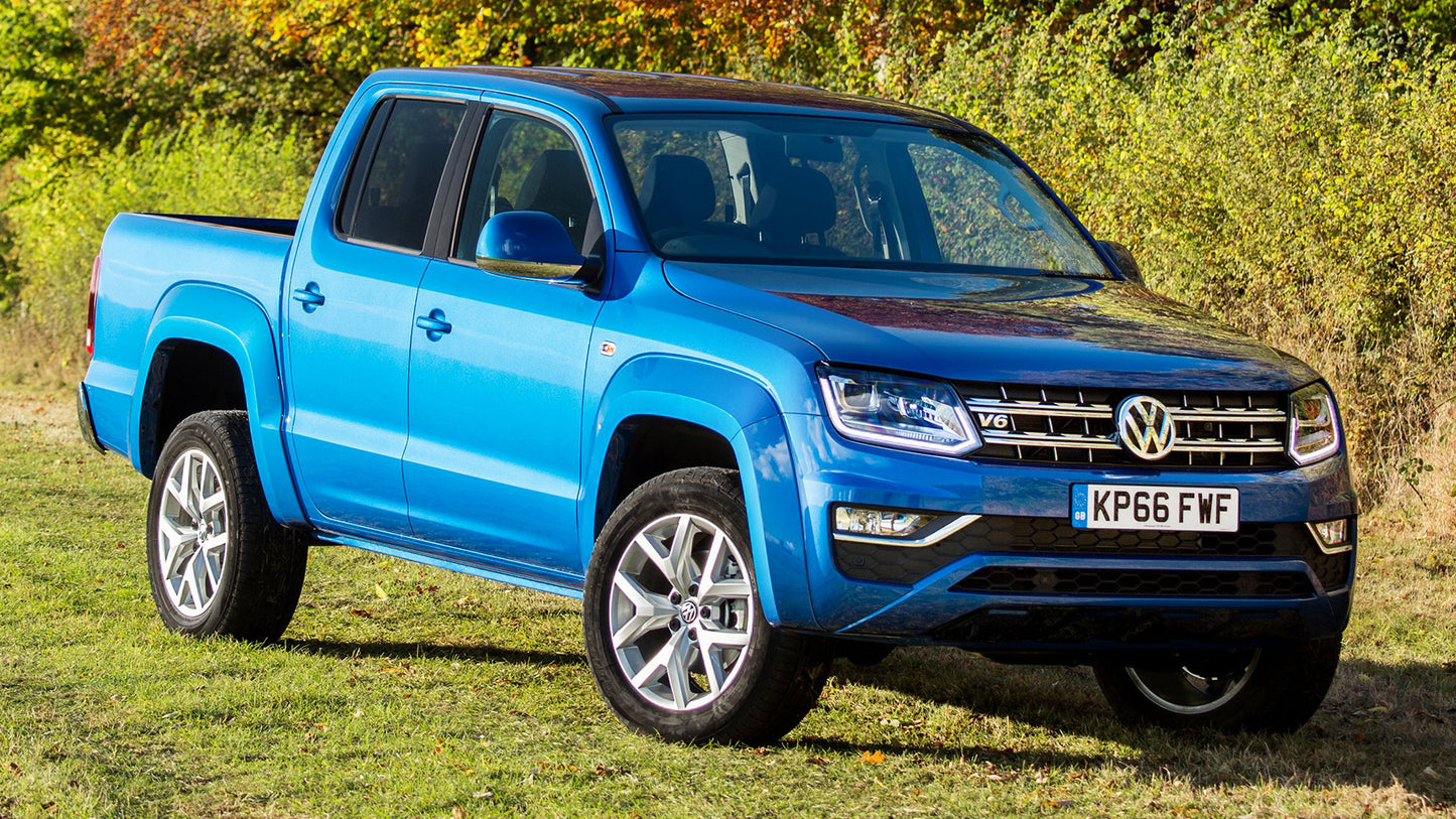 Volkswagen Amarok Double Cab Uk Hd Art Keychain