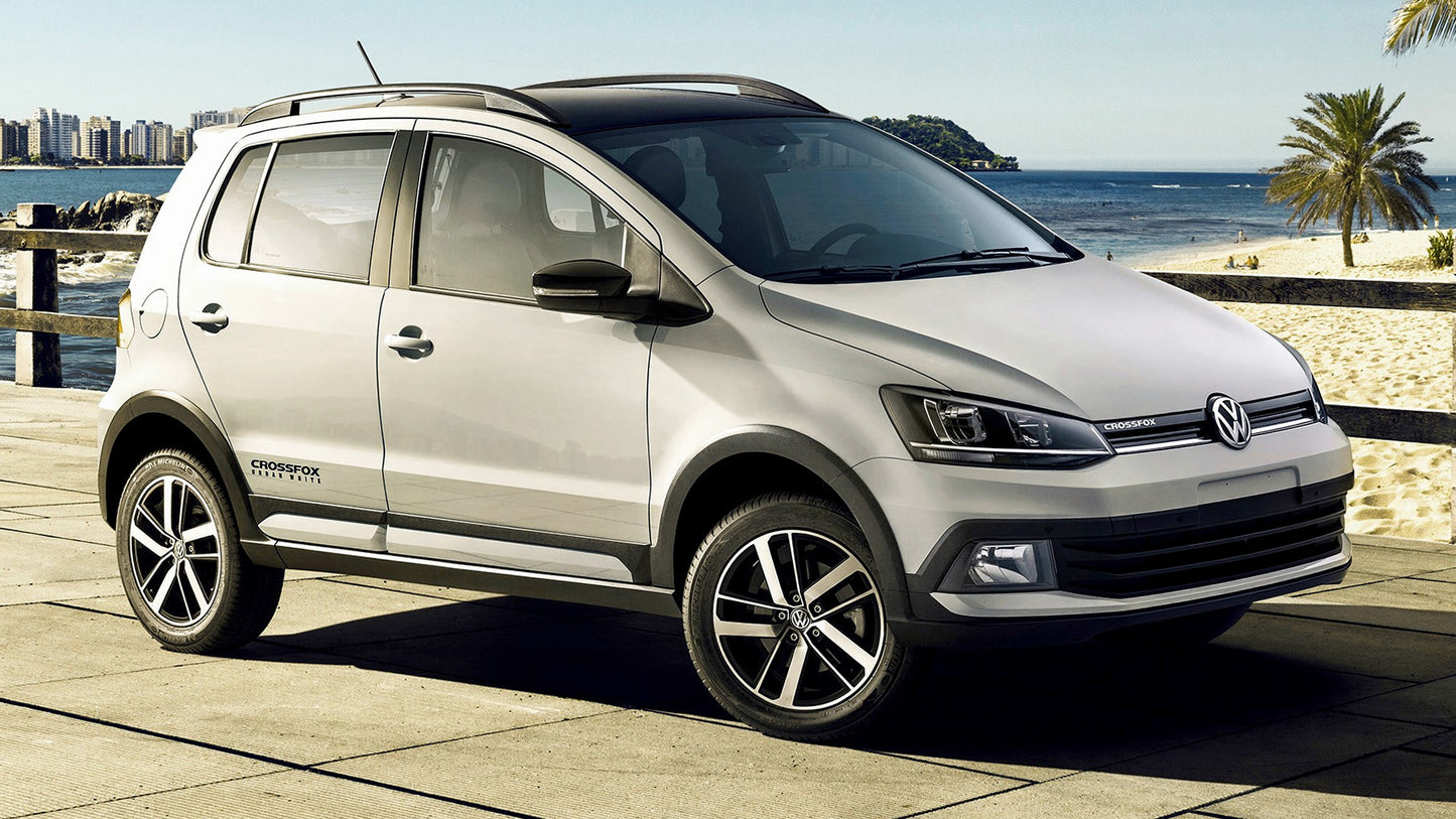 Volkswagen Crossfox Urban White Hd Art Keychain