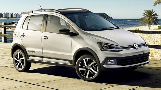 Volkswagen Crossfox Urban White Hd Art Keychain
