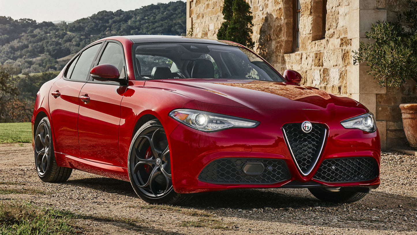 Alfa Romeo Giulia Sport Us Hd Art Keychain