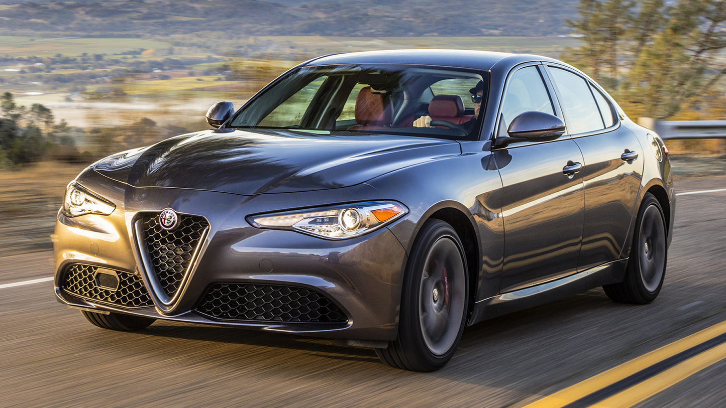 Alfa Romeo Giulia Us Hd Art Keychain