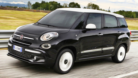 Fiat 500L Wagon Hd Art Keychain