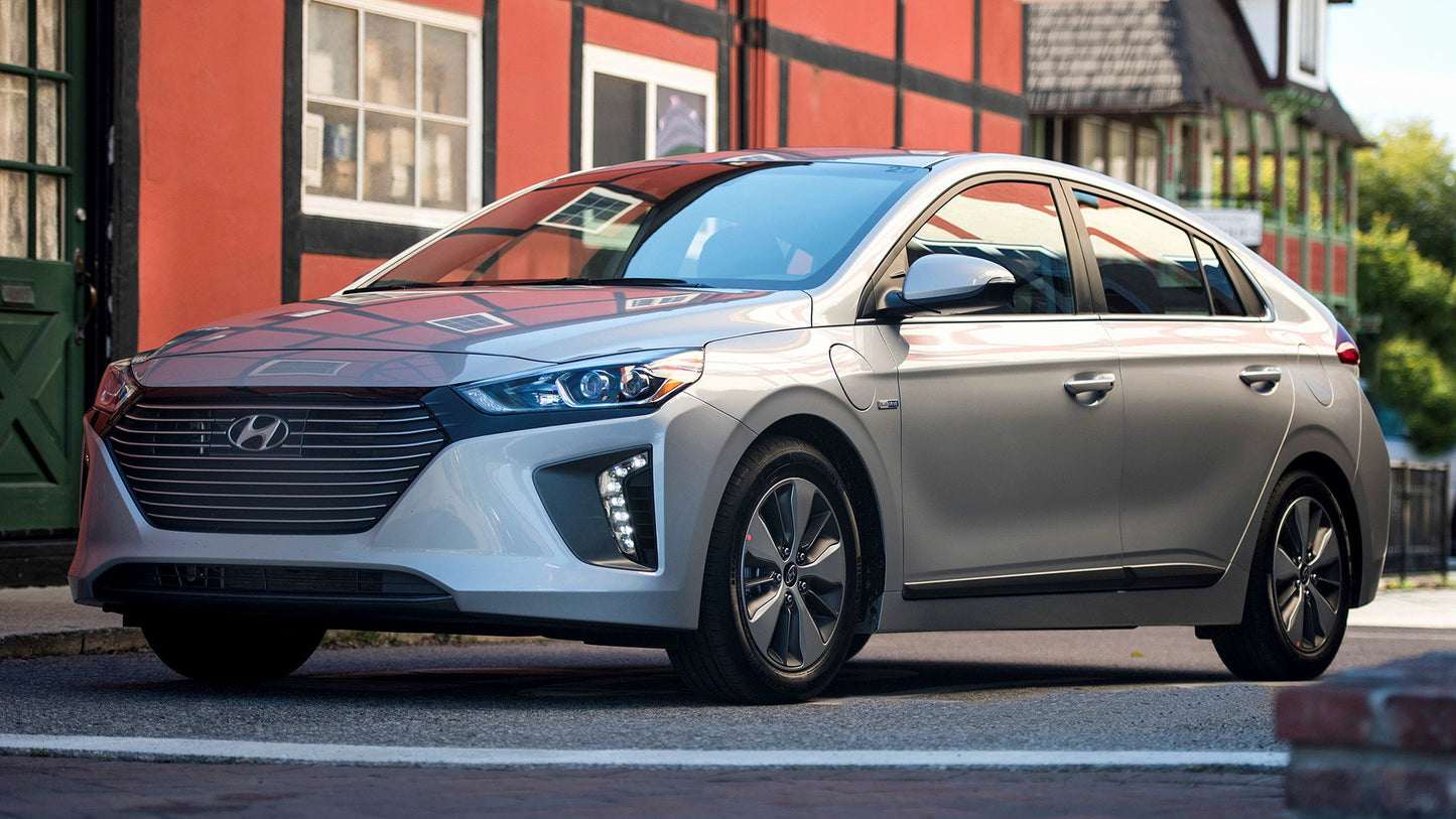 Hyundai Ioniq Plug In Us Hd Art Print Poster