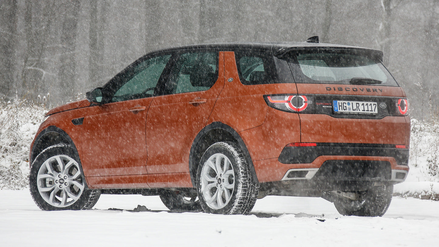 Land Rover Discovery Sport Dynamic Hd Art Print Poster