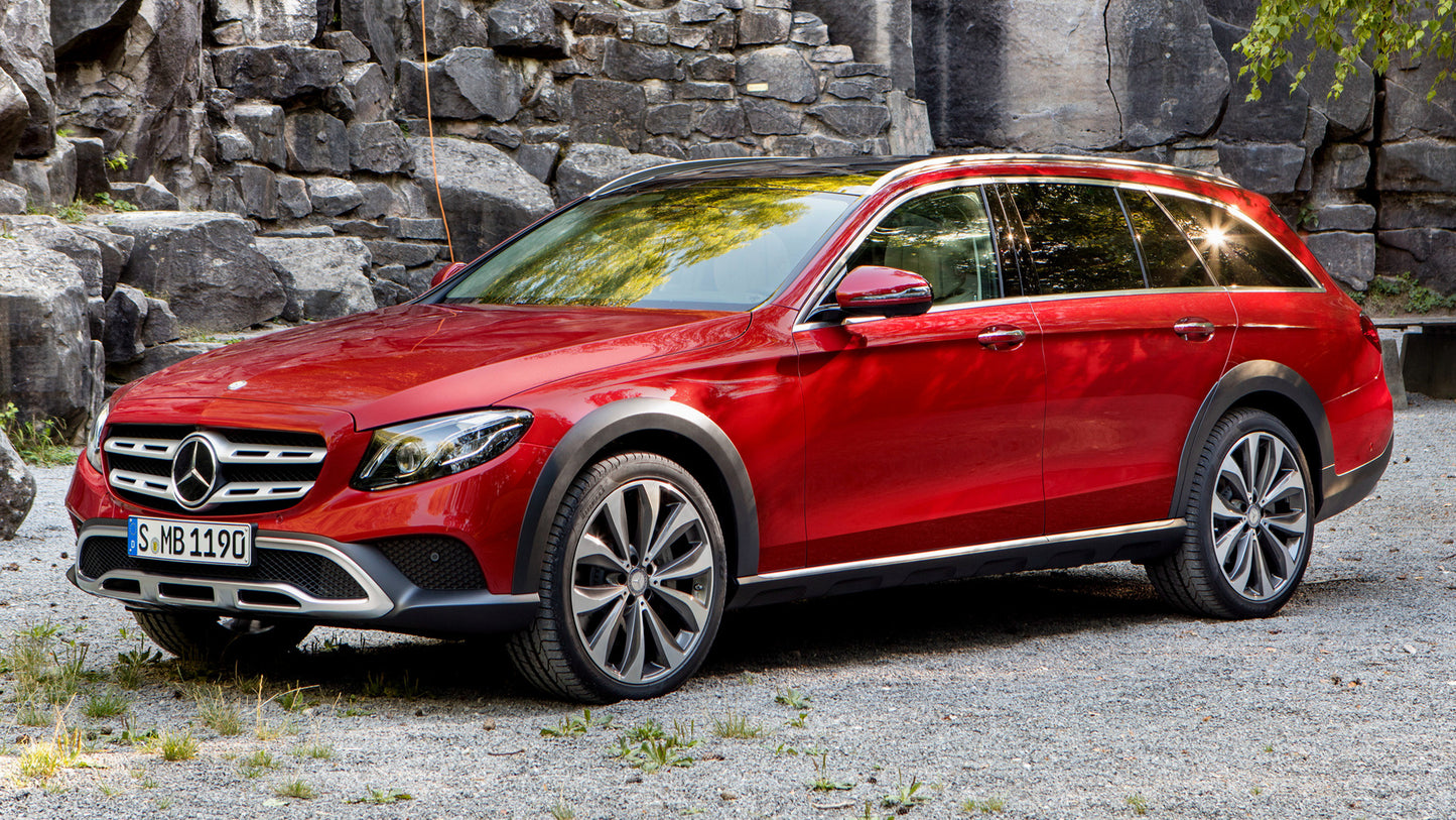 Mercedes Benz E Class All Terrain Hd Art Magnet