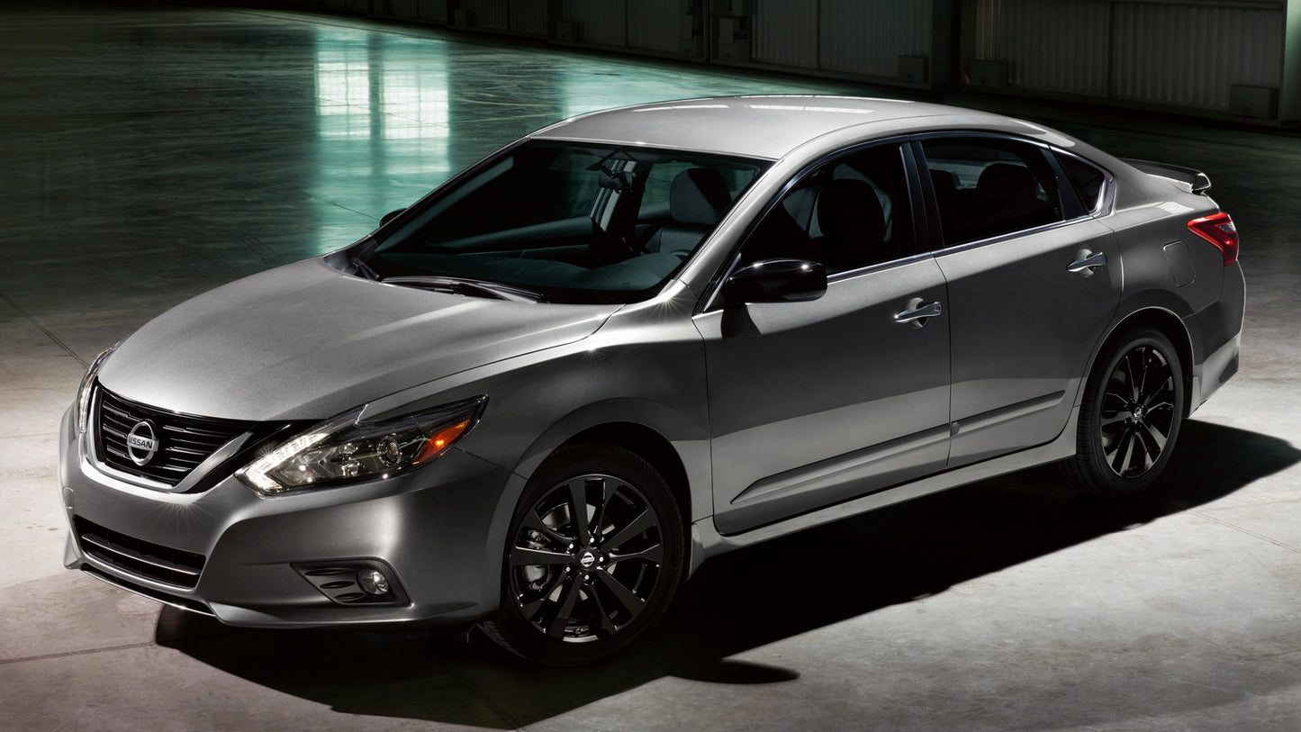 Nissan Altima Sr Midnight Edition Hd Art Keychain