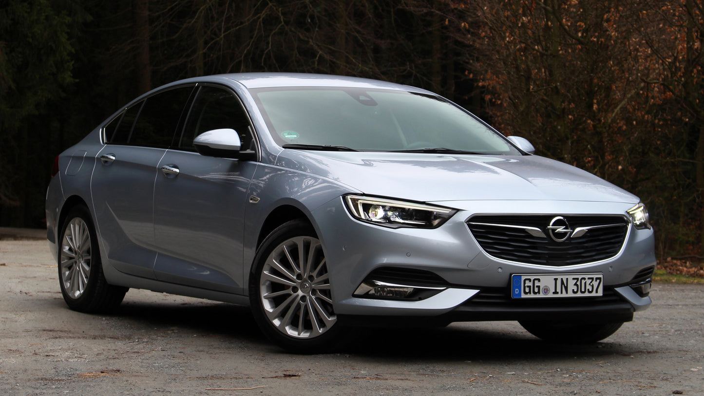 Opel Insignia Grand Sport Hd Art Keychain