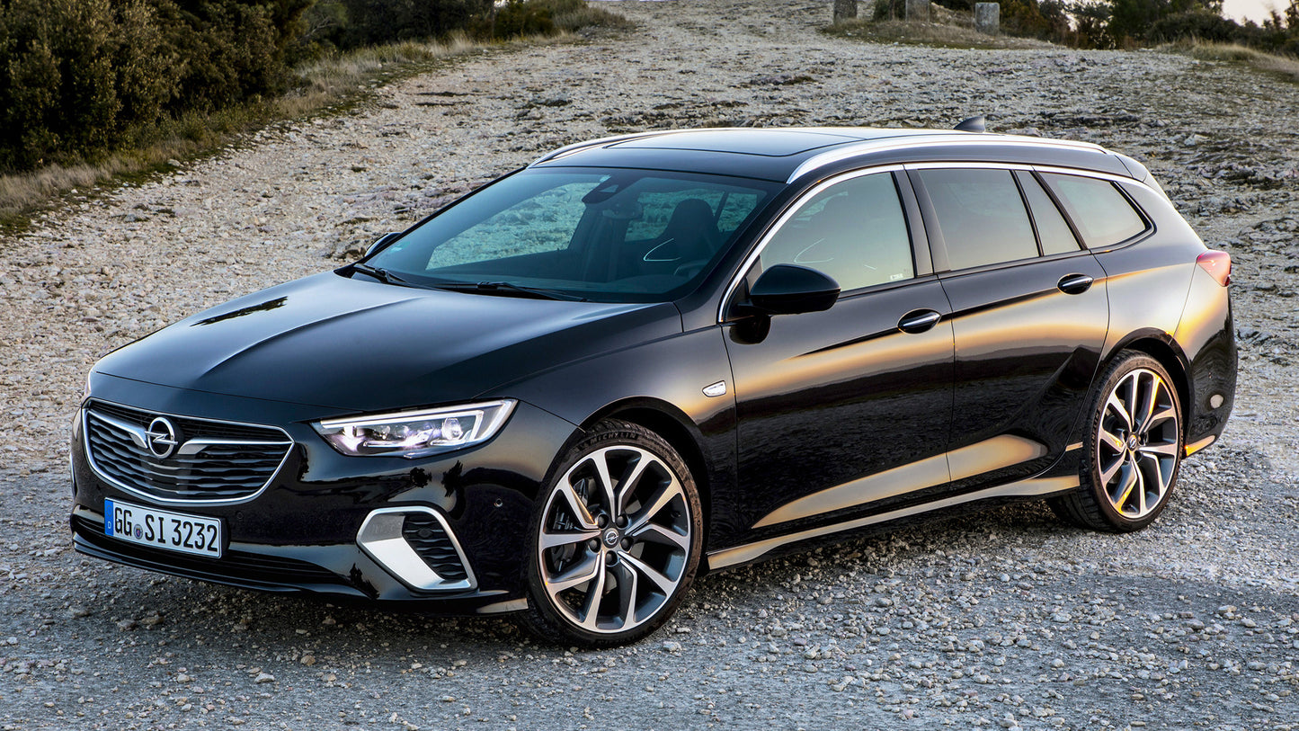 Opel Insignia Gsi Sports Tourer Hd Art Keychain