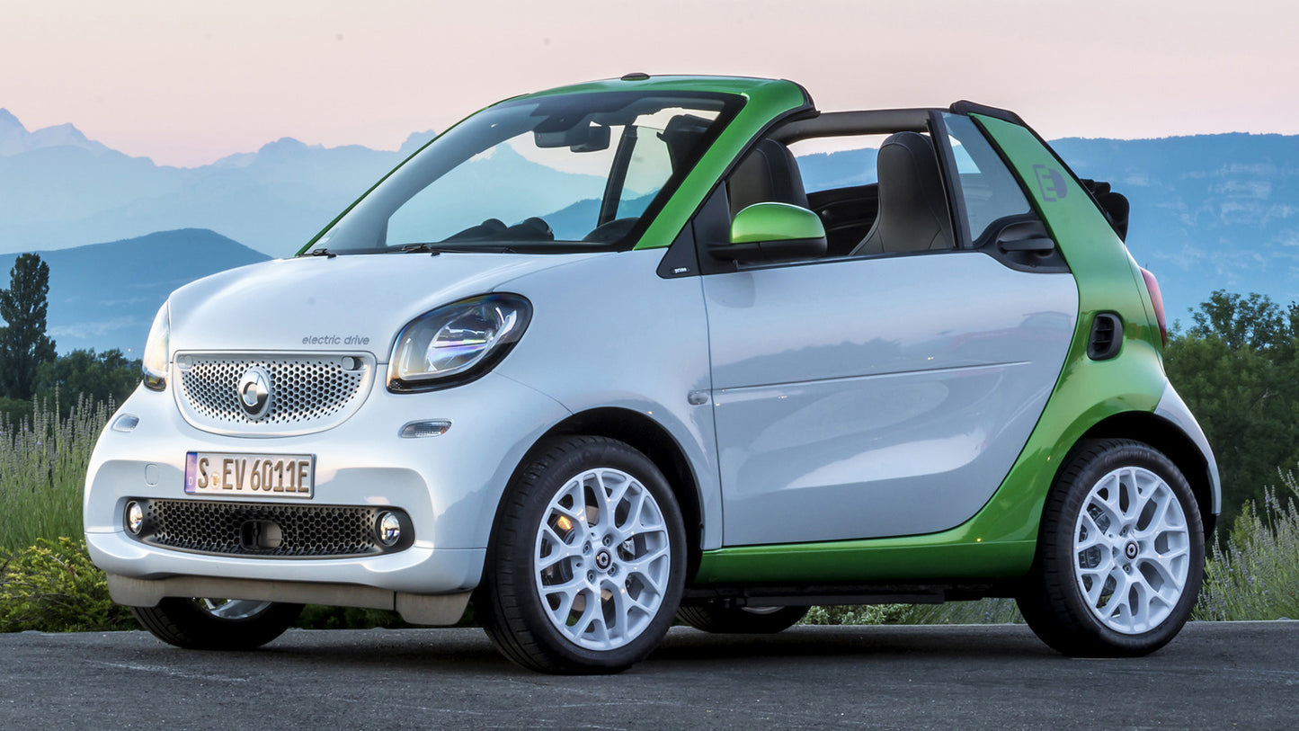 Smart Fortwo Cabrio Electric Drive Hd Art Keychain