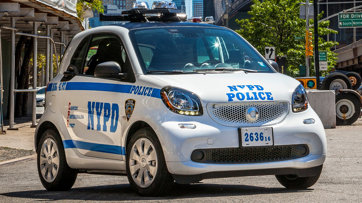 Smart Fortwo Police Us Hd Art Keychain