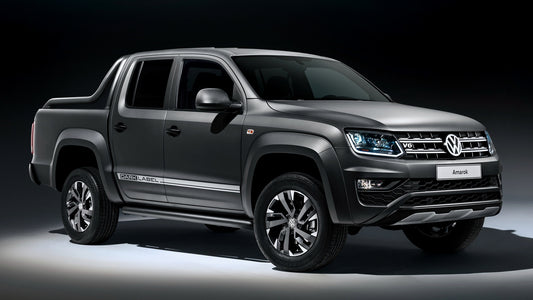 Volkswagen Amarok Dark Label Double Cab Hd Art Keychain