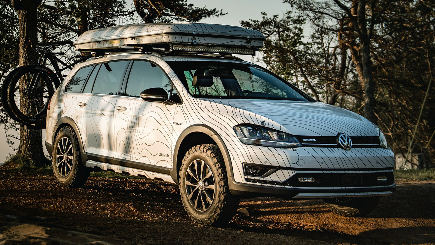 Volkswagen Golf Alltrack Country Concept Hd Art Keychain