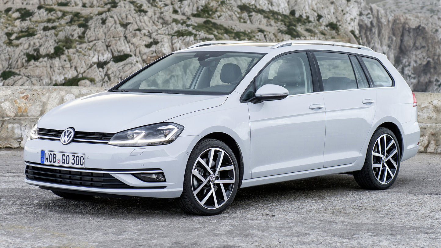 Volkswagen Golf Variant Hd Art Keychain