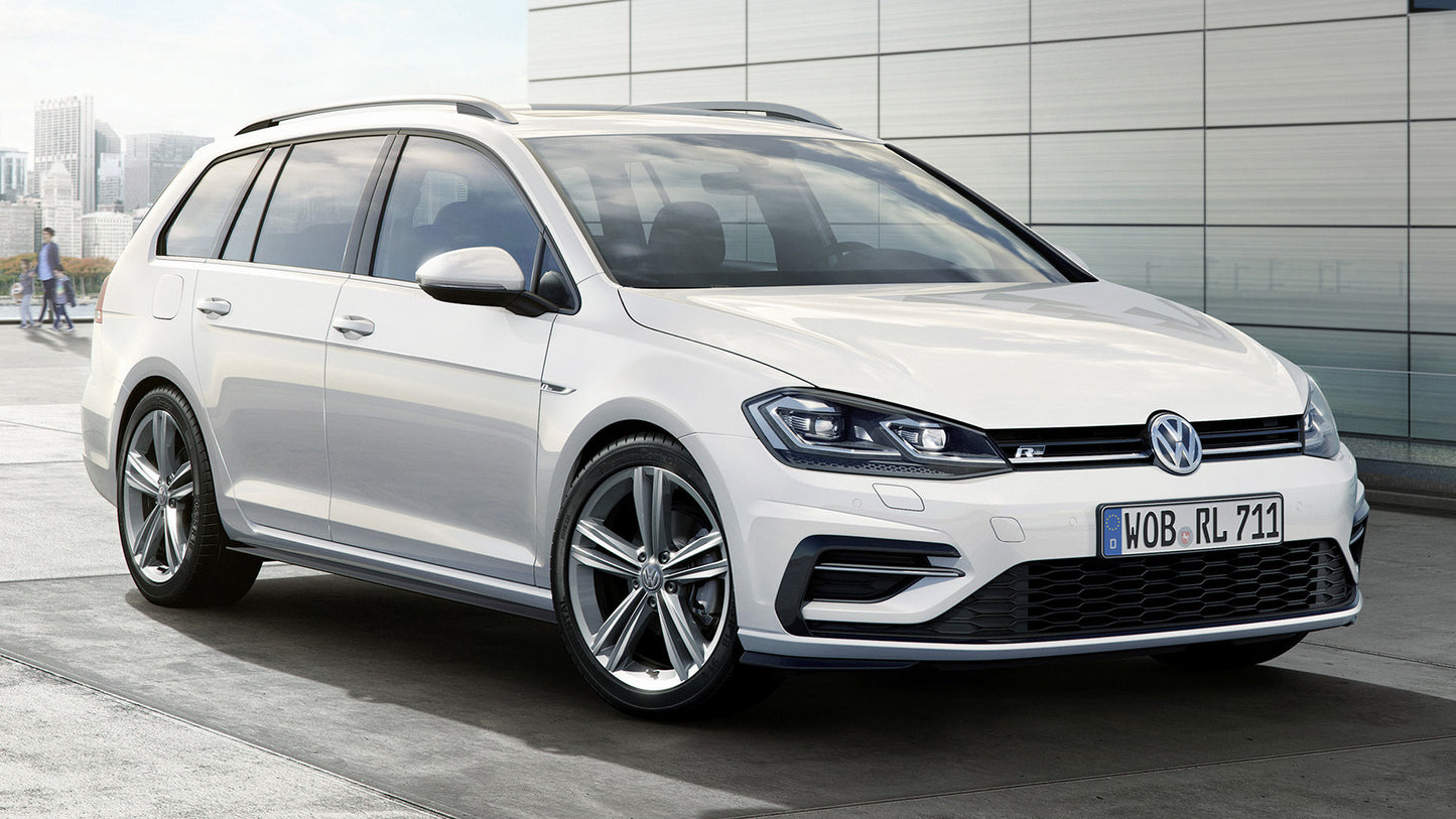 Volkswagen Golf Variant R Line Hd Art Keychain