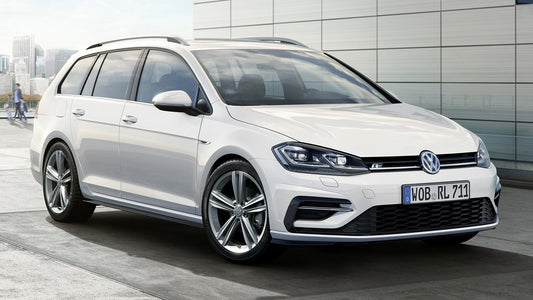 Volkswagen Golf Variant R Line Hd Art Keychain