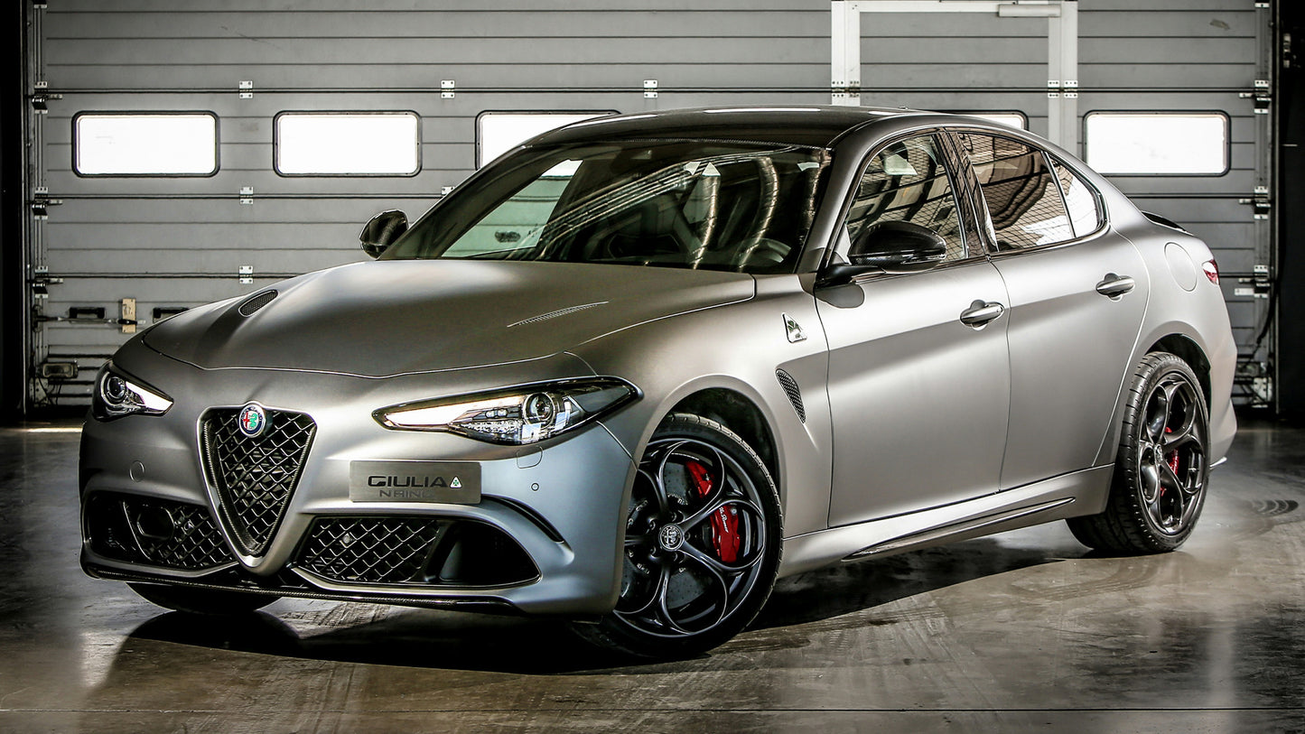 Alfa Romeo Giulia Quadrifoglio Nring Hd Art Keychain
