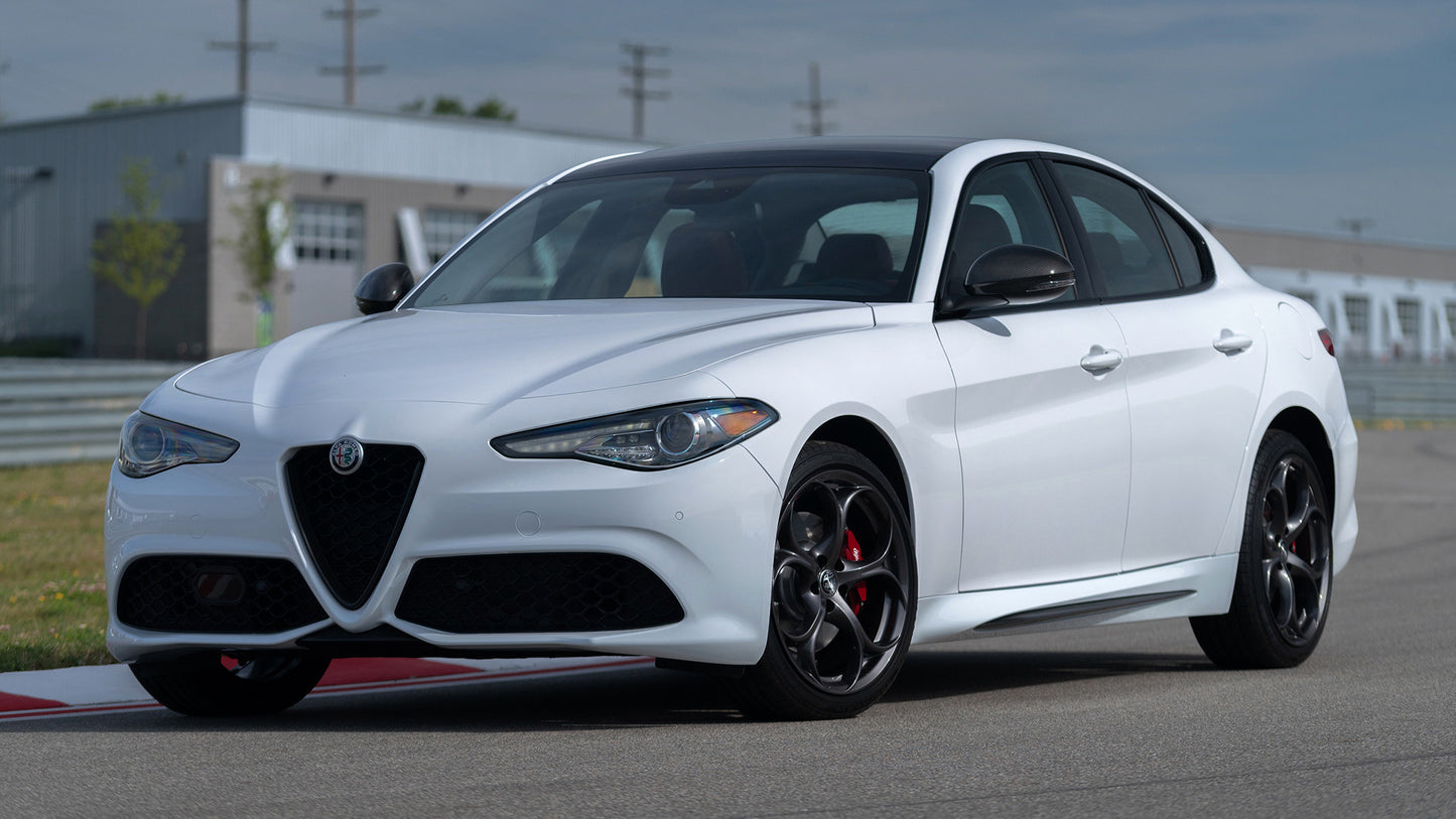 Alfa Romeo Giulia Sport Carbon Package Us Hd Art Keychain