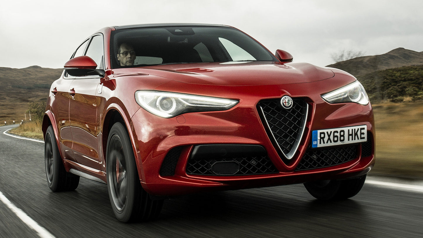 Alfa Romeo Stelvio Quadrifoglio Uk Hd Art Keychain