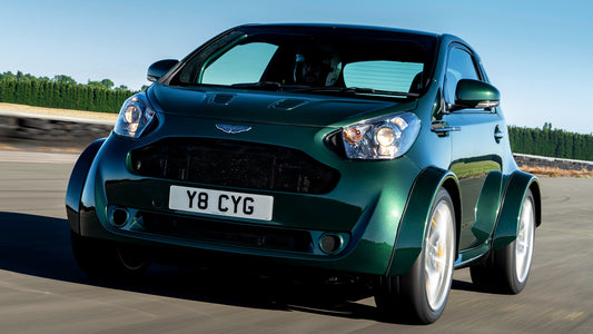 Aston Martin V8 Cygnet Hd Art Keychain