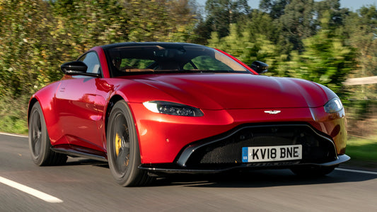 Aston Martin Vantage Uk Hd Art Keychain