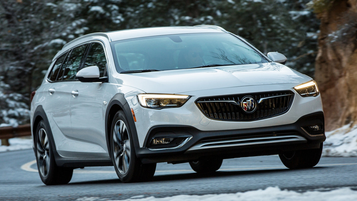 Buick Regal Tourx Hd Art Keychain