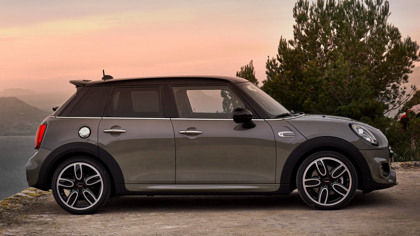 Mini Cooper S Jcw Package Door Hd Art Keychain
