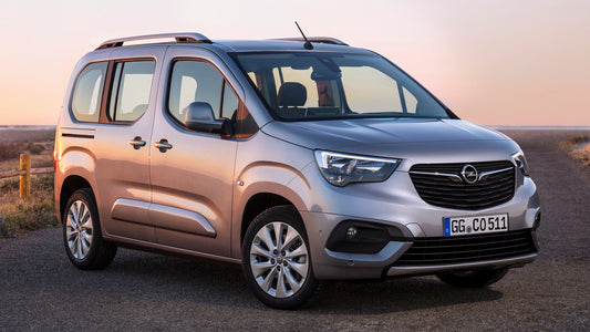 Opel Combo Life Hd Art Keychain