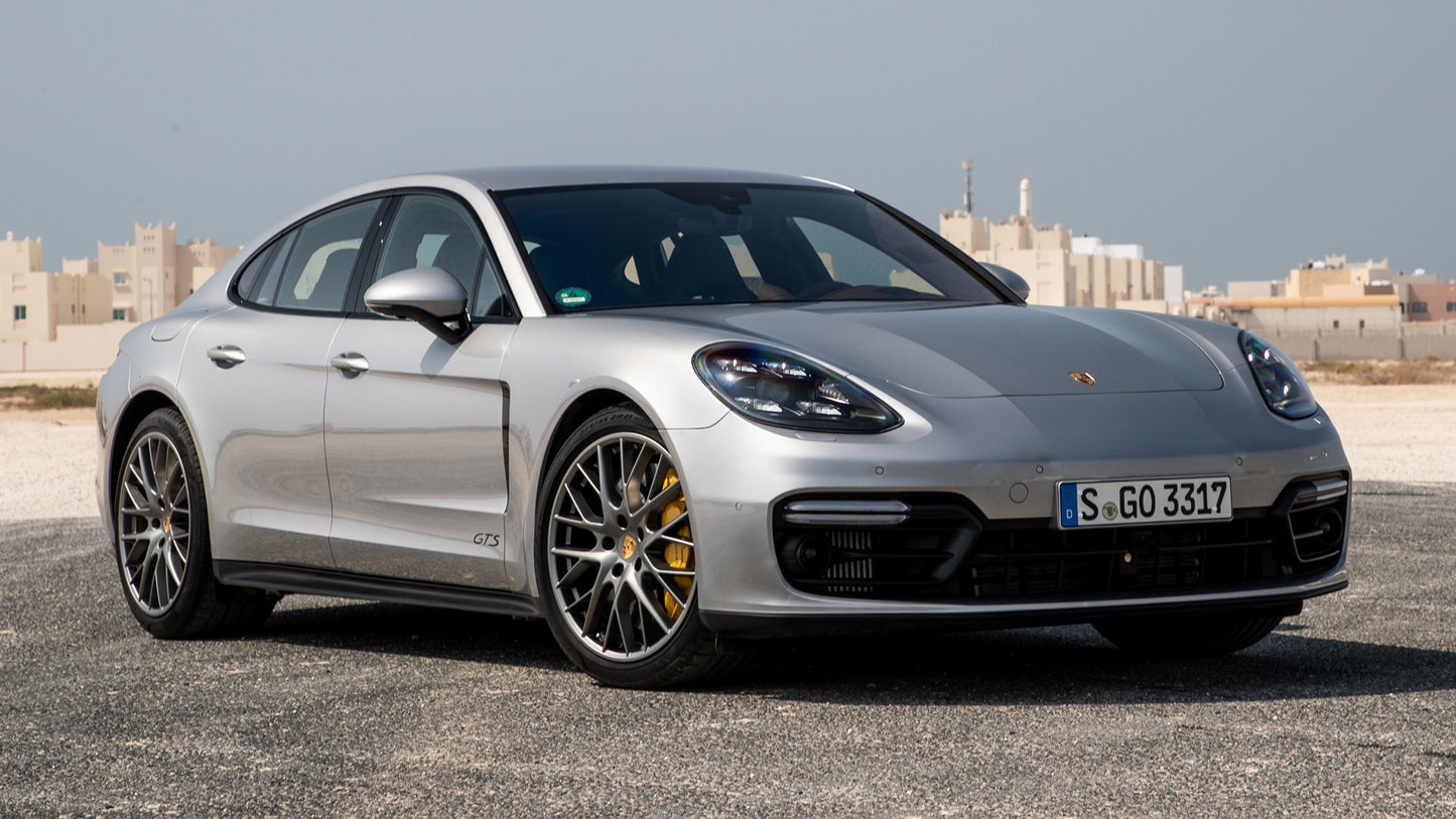 Porsche Panamera Gts Hd Art Keychain