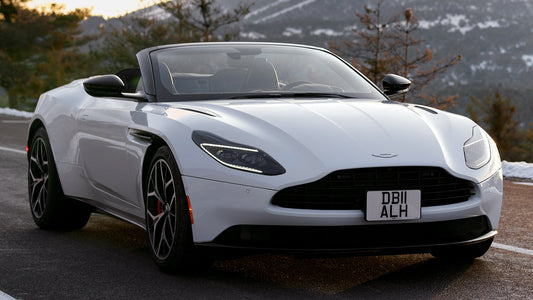 Aston Martin Db11 V8 Volante Us Hd Art Keychain