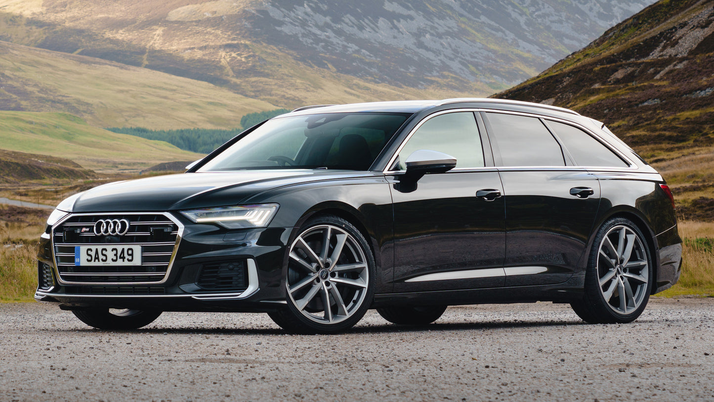 Audi S6 Avant Uk Hd Art Keychain