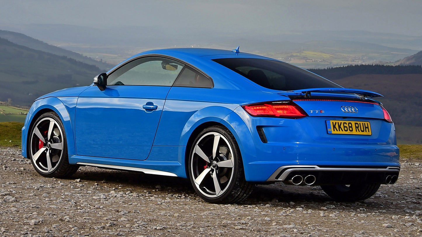Audi Tts Coupe Uk Hd Art Keychain