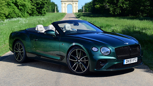 Bentley Continental Gt Convertible Uk Hd Art Keychain