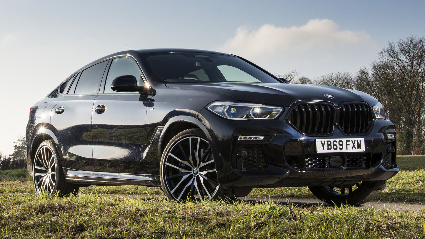 Bmw X6 M Sport Uk Hd Art Keychain