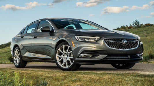 Buick Regal Avenir Hd Art Keychain